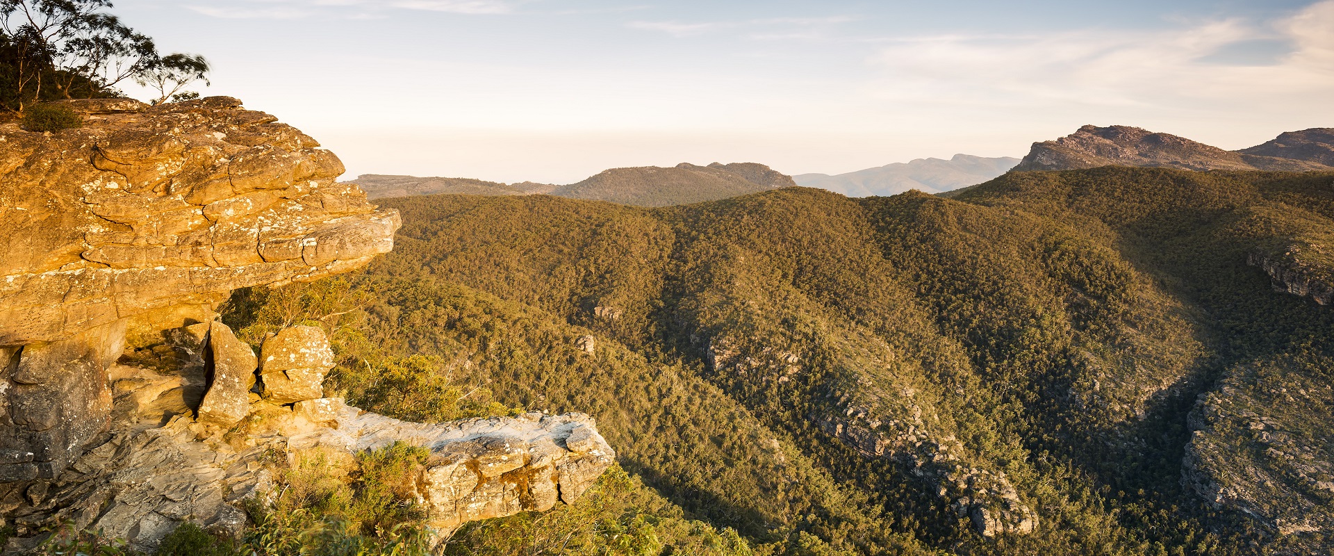 The Balconies, Grampians, South Australia. One of samotor's 6 great Aussie train destinations.