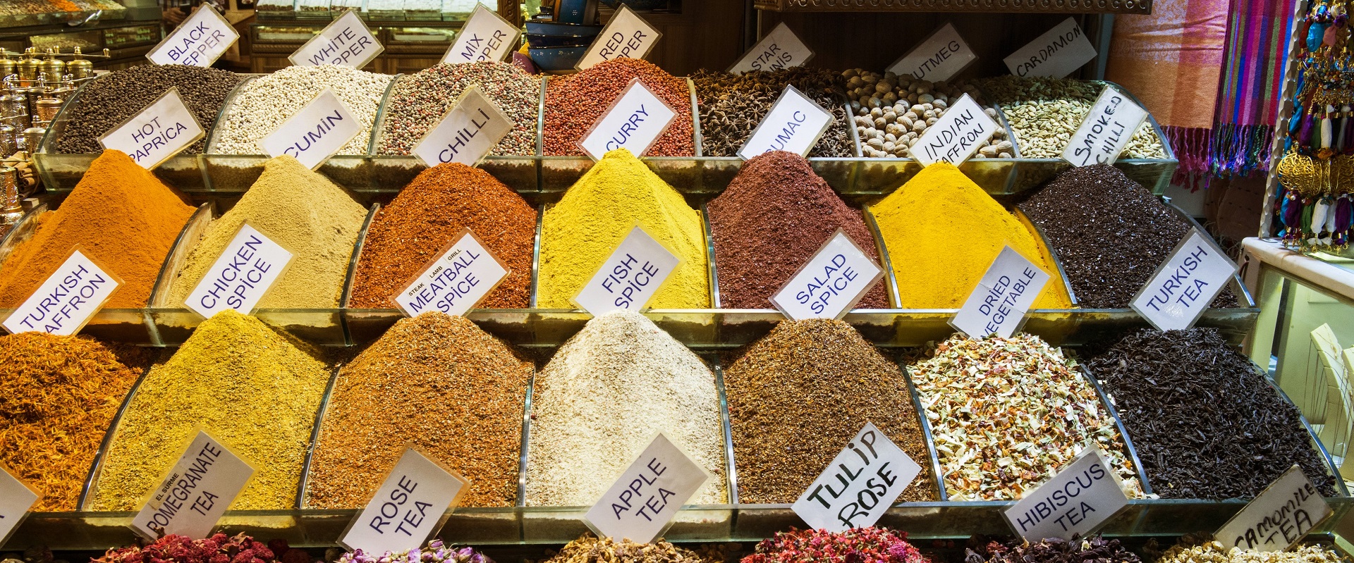 Spice market, Sri Lanka.