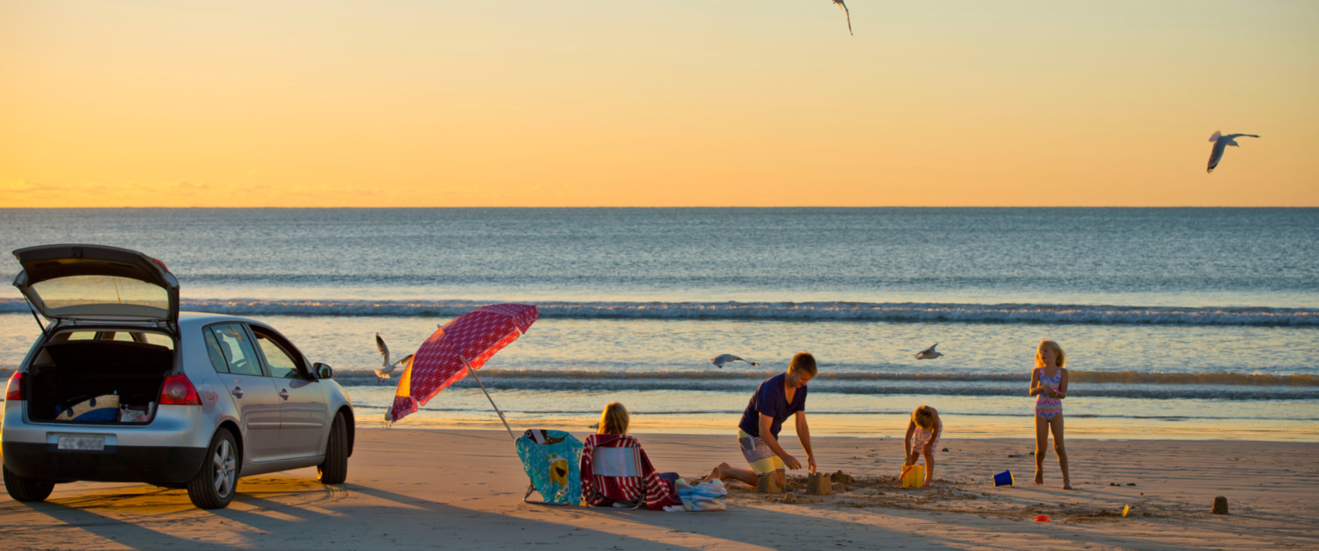 Drive your car onto Long Beach, Robe. Image: SATC/Adam Bruzzone