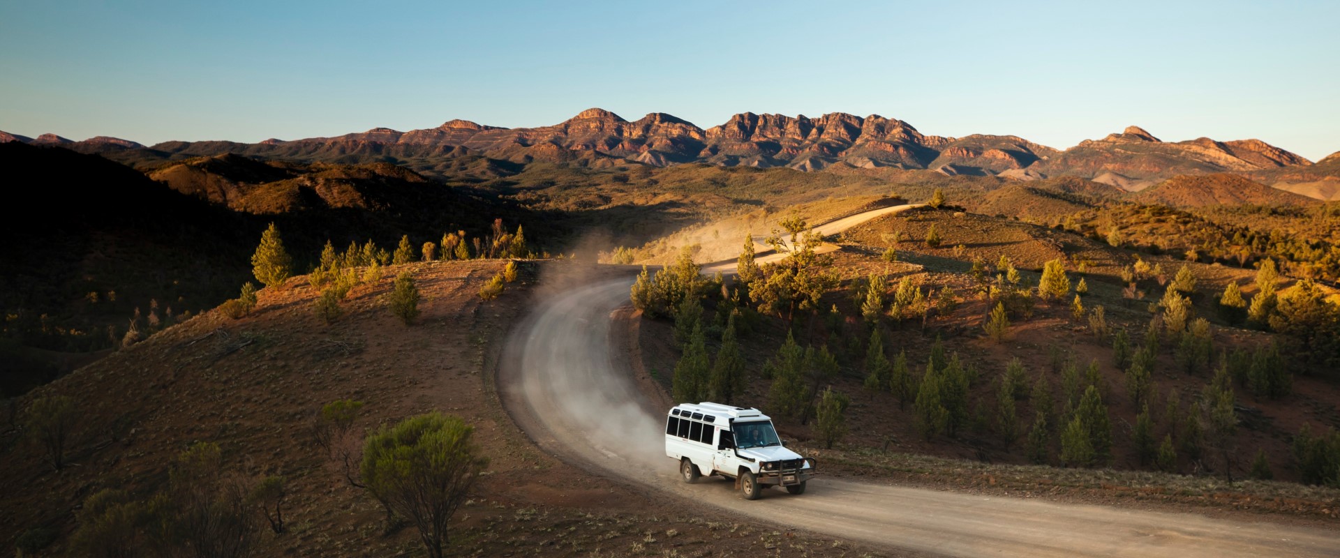 Razorback Lookout is just one of the many spots to journey through via 4WD in the Flinders. Image: SATC